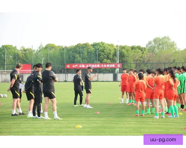 中国足协2026年工作报告聚焦提升裁判业务能力与执法水平推动足球改革发展